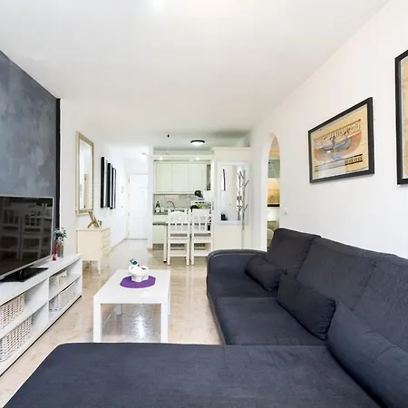 Home2book Sunny Coastal Getaway 公寓